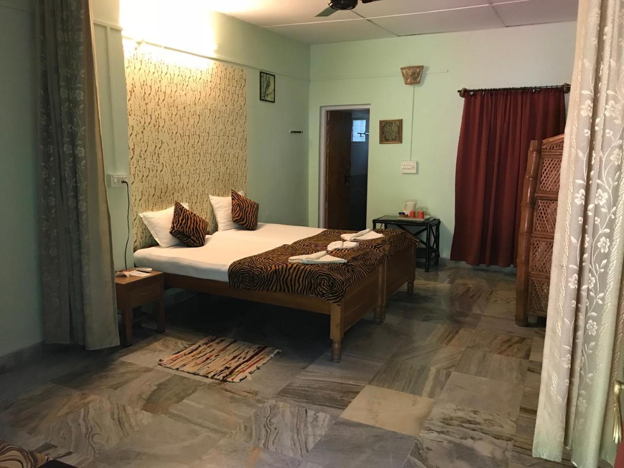 Baaz Jungle Resort Khawāsa Extérieur photo
