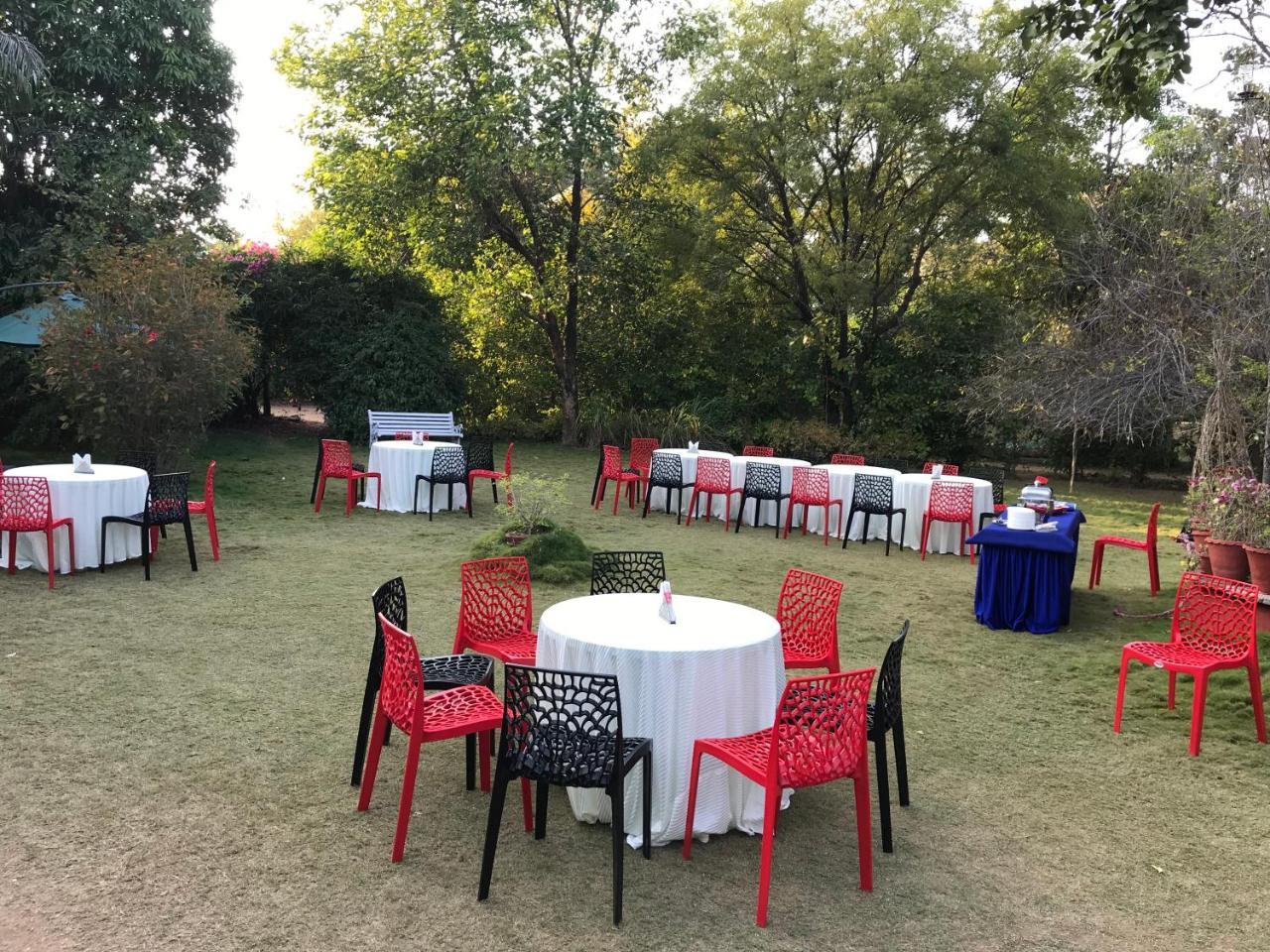 Baaz Jungle Resort Khawāsa Extérieur photo